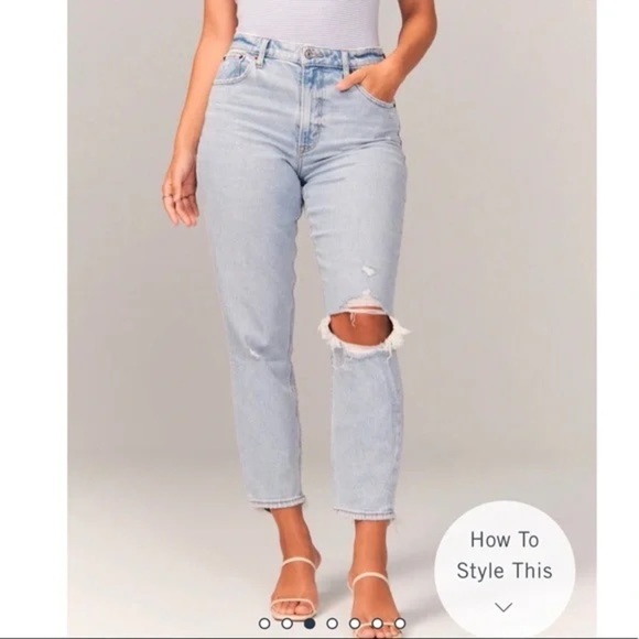 Abercrombie Curve Love Mom High Rise Jean - Destroyed Knee - Size 28/6R - Picture 1 of 4